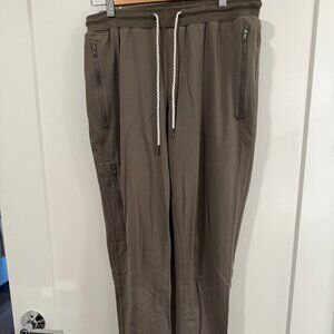 Jetty Woodland Jogger – Medium – Green